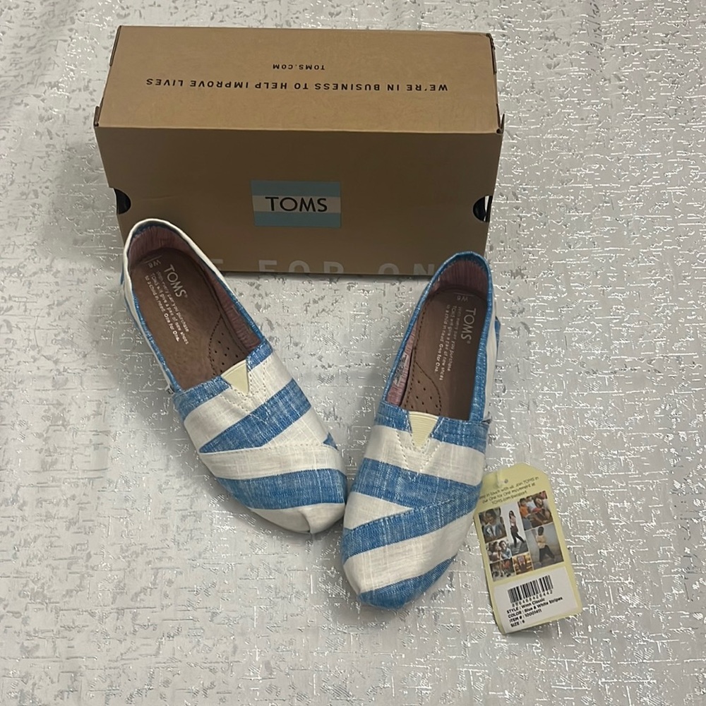 Toms Classic Cotton Canvas Slip On